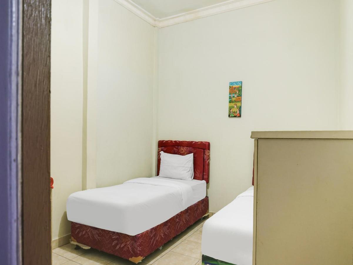 Oyo 2872 Garuda Guest House Banjarmasin  Eksteriør bilde